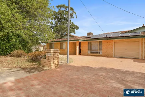 Property photo of 2 Kidbroke Place Kelmscott WA 6111