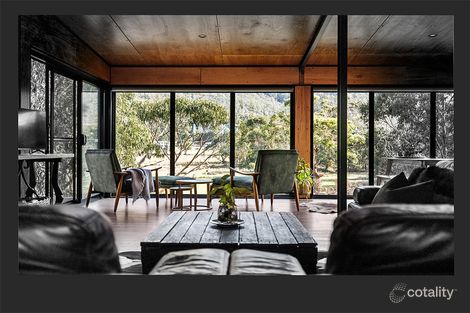 272 Blowhole Rd, Eaglehawk Neck, TAS 7179