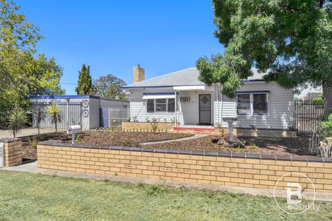 8 Victoria St, Maryborough, VIC 3465