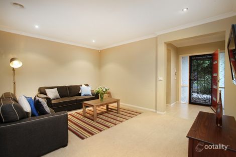 Property photo of 6 Asthima Way Caroline Springs VIC 3023