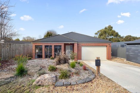 25 Hermitage Ave, Mount Clear, VIC 3350