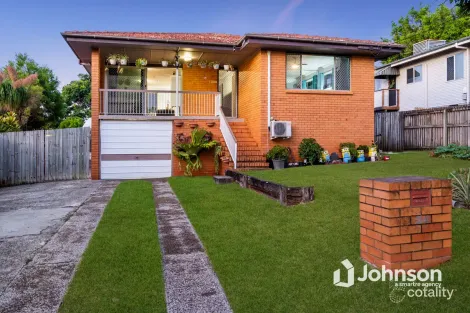 34 Talwong St, Manly West, QLD 4179