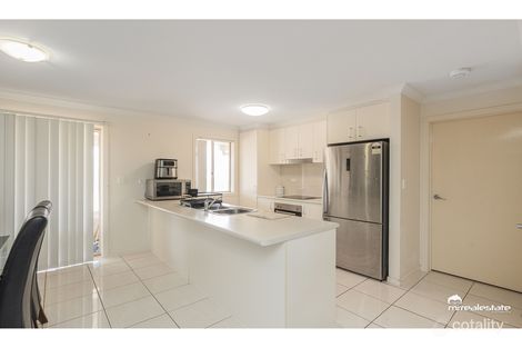 Property photo of 11 Taramoore Road Gracemere QLD 4702