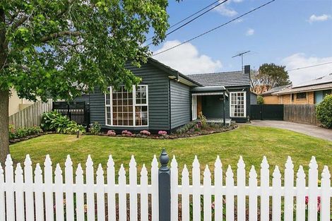6 Derry St, Bentleigh East, VIC 3165