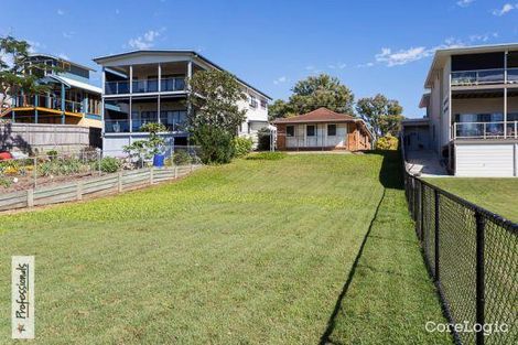 Property photo of 125 Mooroondu Road Thorneside QLD 4158