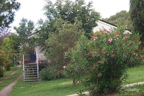 27 Maryland St, Stafford Heights, QLD 4053