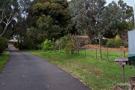 9 Thornbury Cl, Mundaring, WA 6073