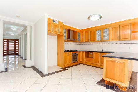 Property photo of 30 Yaralla Crescent Sunshine West VIC 3020