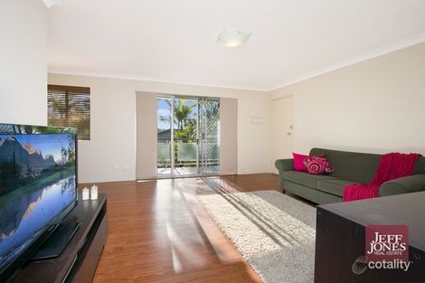 Property photo of 3/40 Dunellan Street Greenslopes QLD 4120