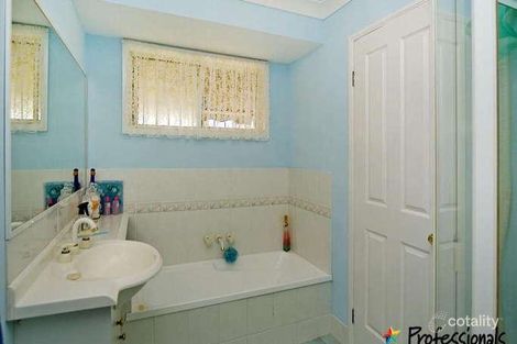 Property photo of 36 Helmore Road Jacobs Well QLD 4208