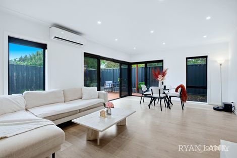 2/12 Brennan Ct, Altona Meadows, VIC 3028