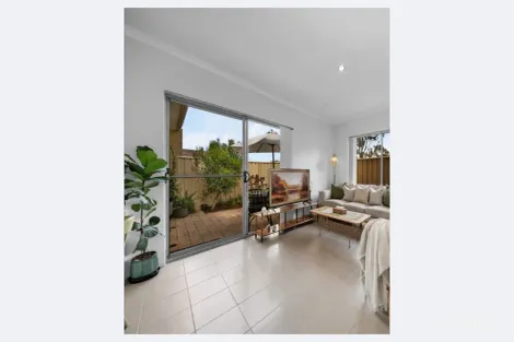 Property photo of 1/12 Arbon Way Lockridge WA 6054