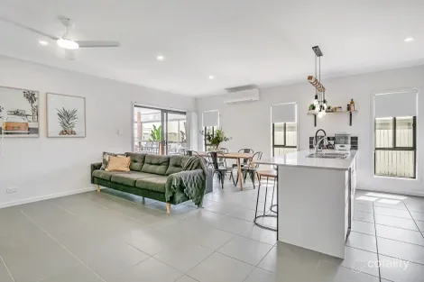 Property photo of 49 Serenity Drive Eli Waters QLD 4655