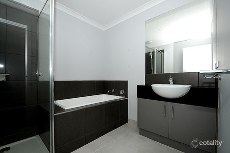 Property photo of 5 Sanctuary Drive Carrum Downs VIC 3201