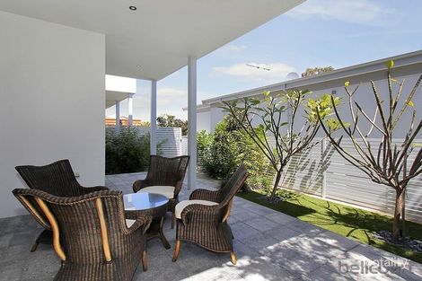 Property photo of 2/4 Robert Street Como WA 6152