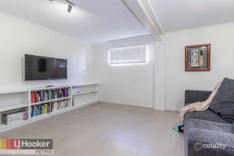 Property photo of 24 Boyanda Drive Kallangur QLD 4503