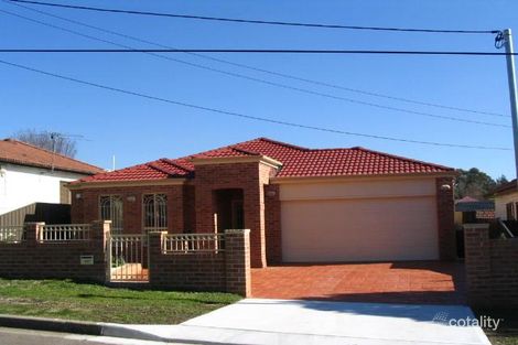 192 Robertson St, Guildford, NSW 2161