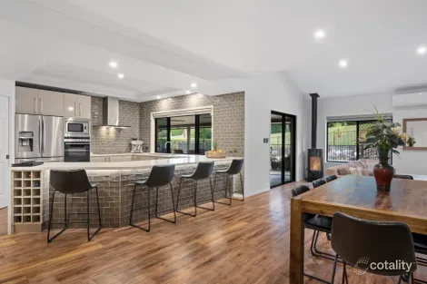 Property photo of 1 Hunting Place Highvale QLD 4520