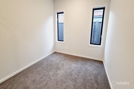 4 Tesla Rd, Rockbank, VIC 3335