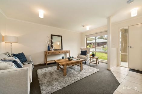 Property photo of 10 Hector Close Bittern VIC 3918