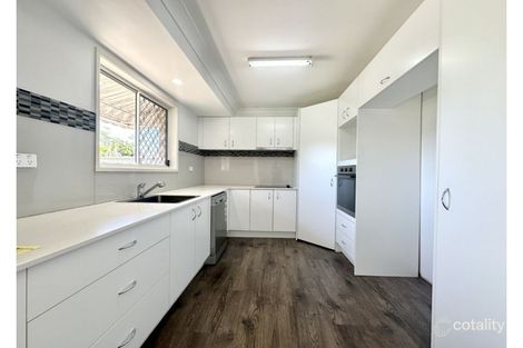 Property photo of 48 Cooinda Street Eastern Heights QLD 4305