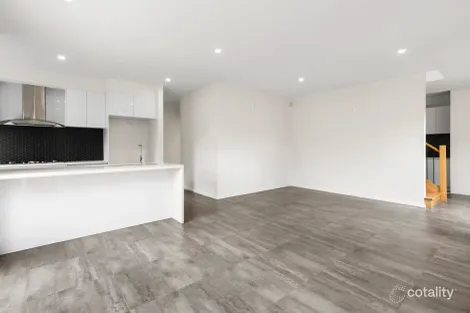 Property photo of 11A Bowes Place Craigieburn VIC 3064