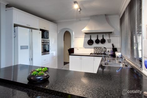 Property photo of 4 Celtic Court West Wodonga VIC 3690