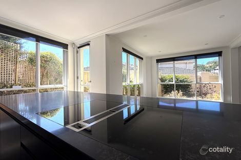 Property photo of 3/12 Lambert Road Toorak VIC 3142
