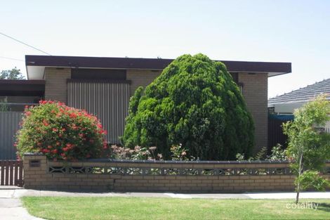 24 Walmer Ave, St Albans, VIC 3021