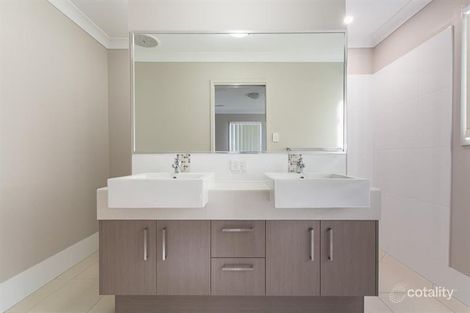 31 Nottinghill Rd, Murrumba Downs, QLD 4503