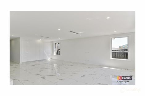 Property photo of 7 Storksbill Avenue Denham Court NSW 2565