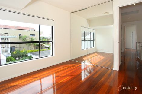 Property photo of 1/269 Stanhill Drive Surfers Paradise QLD 4217