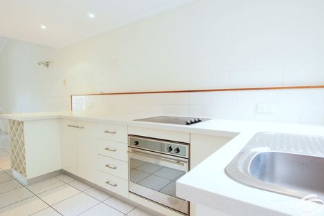 Property photo of 8/25-31 Hibiscus Lane Holloways Beach QLD 4878