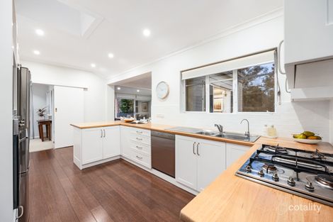 Property photo of 18 Cranford Avenue St Ives NSW 2075