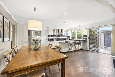 Property photo of 8 Lantana Court Dandenong North VIC 3175