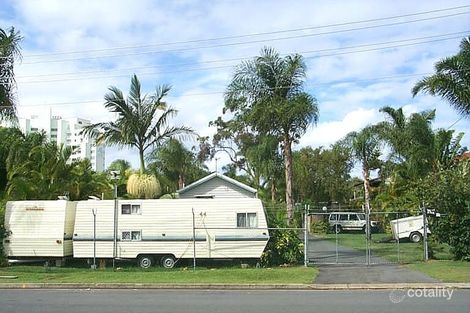 23 Huth St, Labrador, QLD 4215