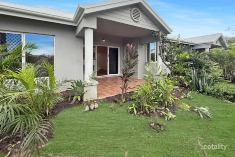 Property photo of 6 Hedley Close Redlynch QLD 4870