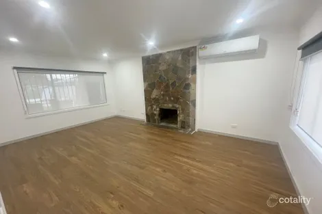 Property photo of 46 Stenhouse Avenue Brooklyn VIC 3012