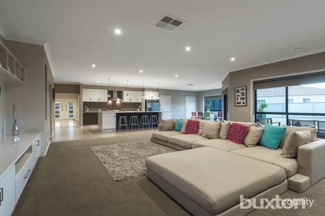 Property photo of 7 Drysdale Court Alfredton VIC 3350