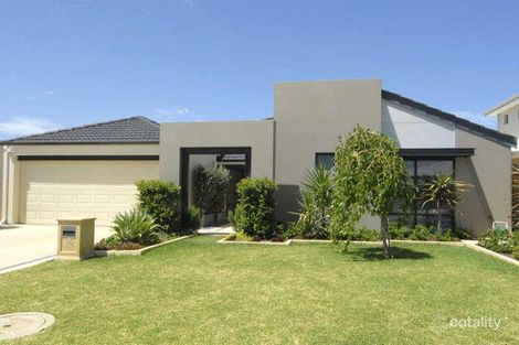 Property photo of 14 Sandrigo Way Stirling WA 6021