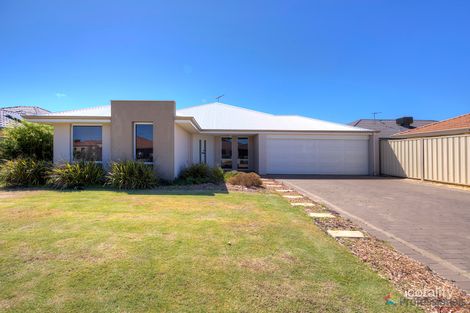 30 St John Rd, Wattle Grove, WA 6107