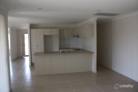 Property photo of 69 Lakeside Drive Emerald QLD 4720