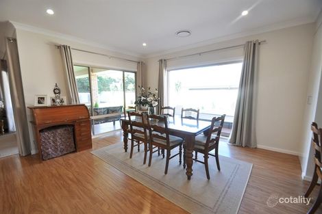 Property photo of 71 Lakeside Circuit Dubbo NSW 2830
