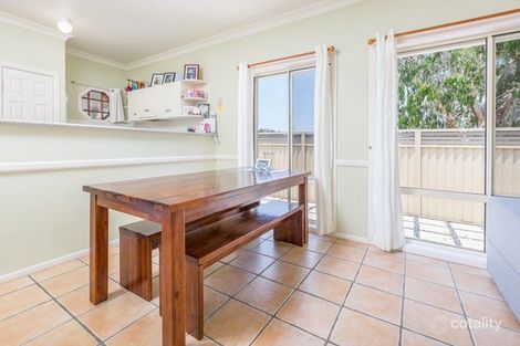 Property photo of 2 Windsor Place Forest Lake QLD 4078