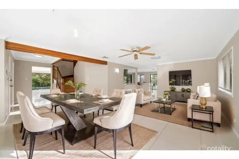 Property photo of 4 Bonhill Court Indooroopilly QLD 4068