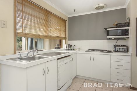 Property photo of 8 Nimo Court Sunbury VIC 3429