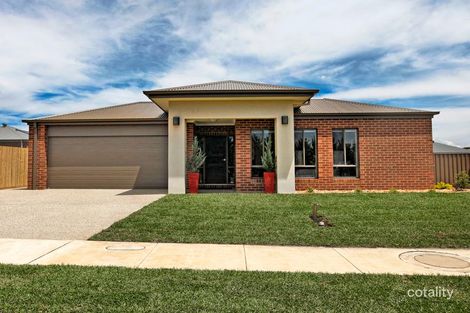 Property photo of 2 Town Place Gisborne VIC 3437