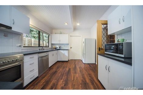Property photo of 49 Crescent Drive Norton Summit SA 5136