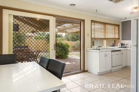 Property photo of 8 Nimo Court Sunbury VIC 3429