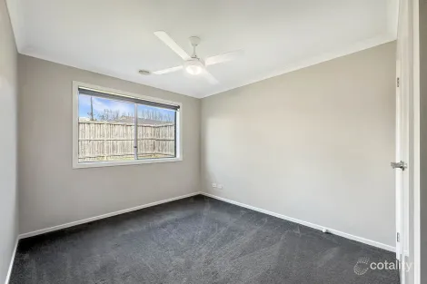 Property photo of 11 Macallister Court Warragul VIC 3820